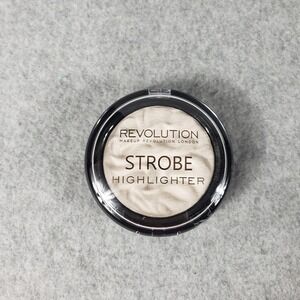 NEW Makeup Revolution Strobe Highlighter Ever Glow‎ Lights Shimmer Glow Beam